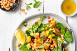filet_pieces_salad_with_fruit_and_chickpea_s